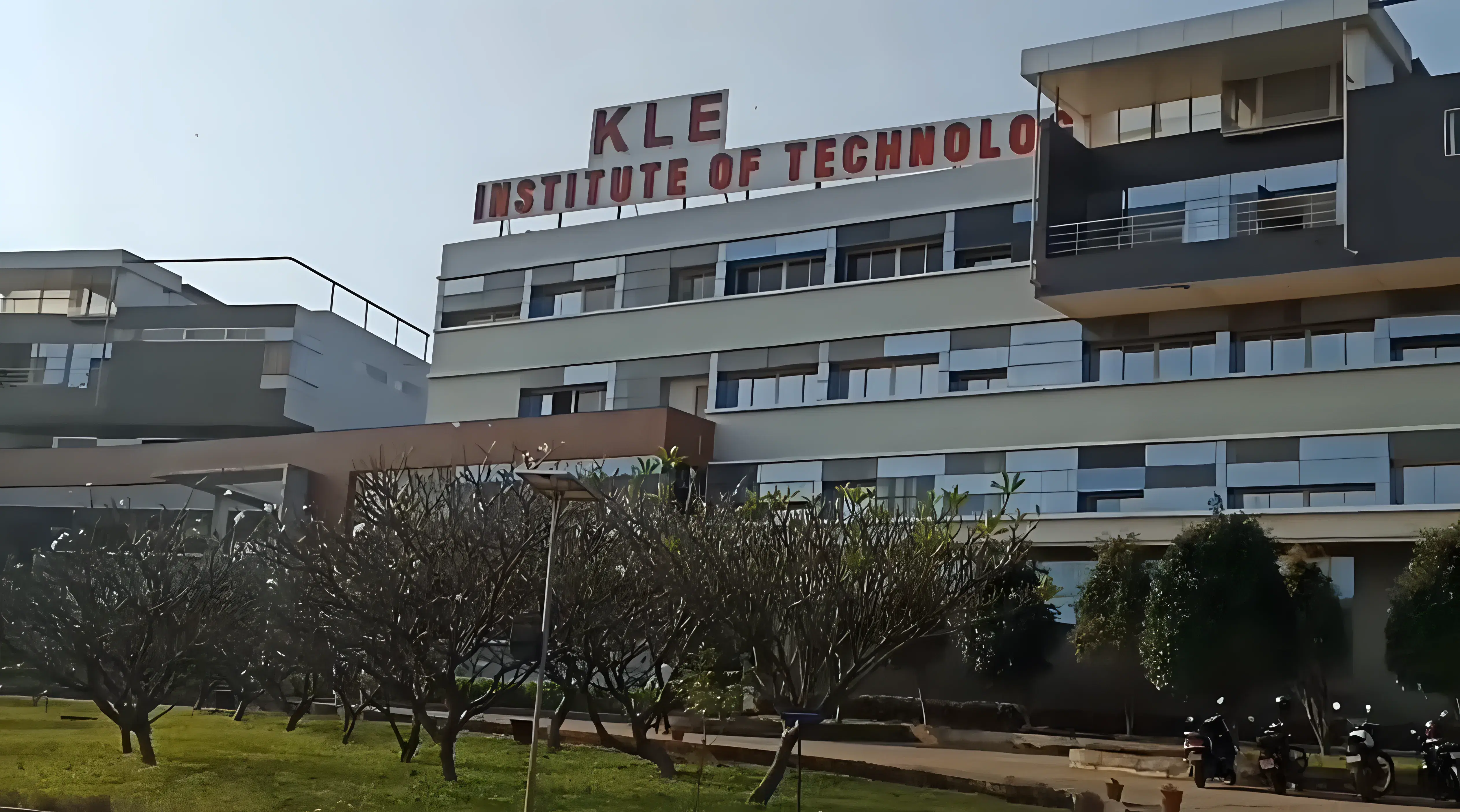 KLE Institute of Technology Hubli campus photo 10